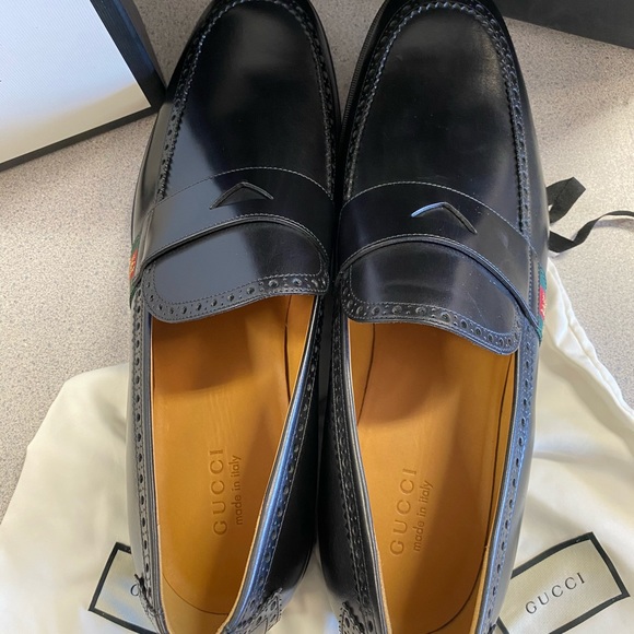 Gucci Mens Calfskin Web Bee Spirit Black Loafers - Picture 4 of 10